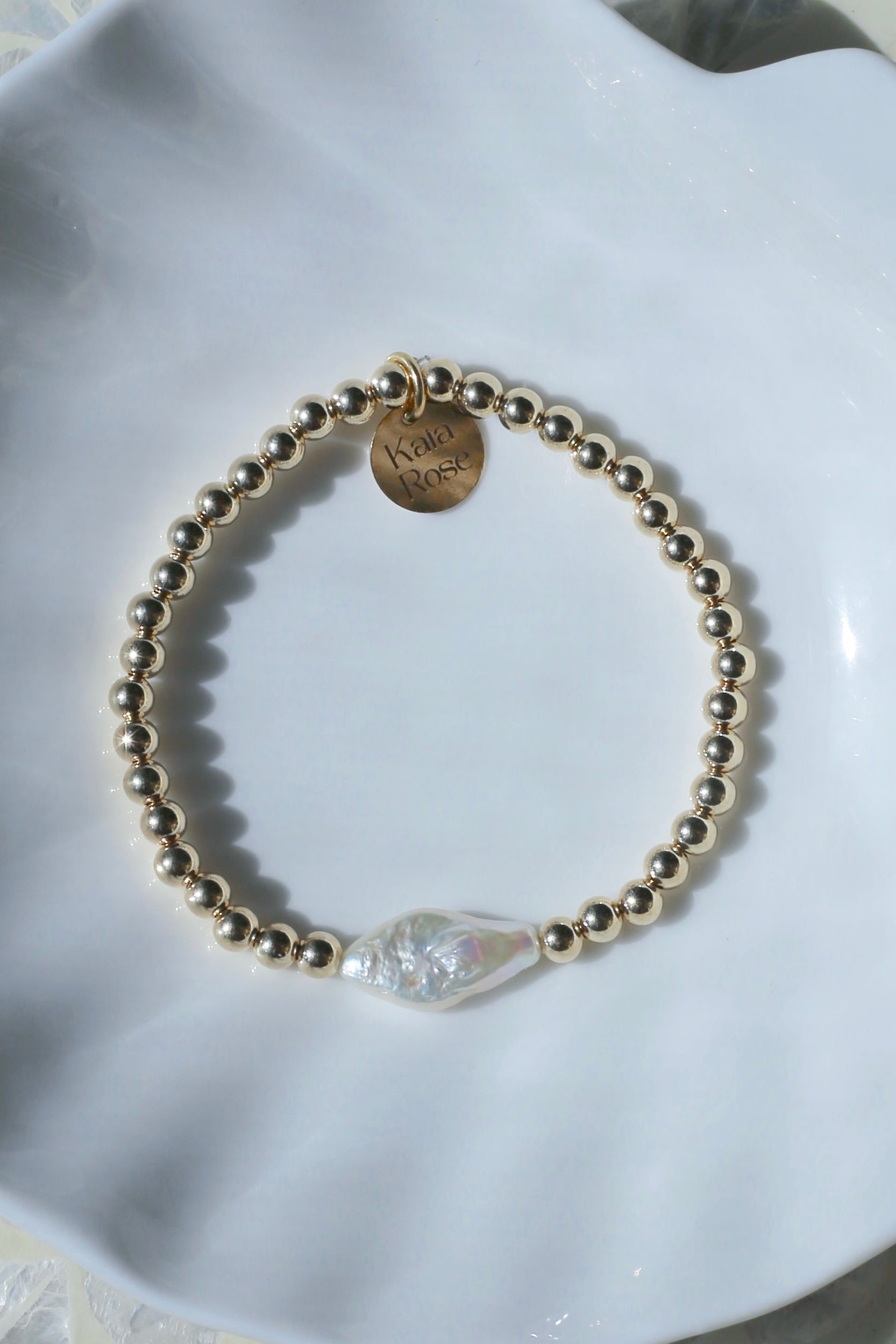 Adelina Bracelet Freshwater Pearl Surrounded By Gold Filled Beads