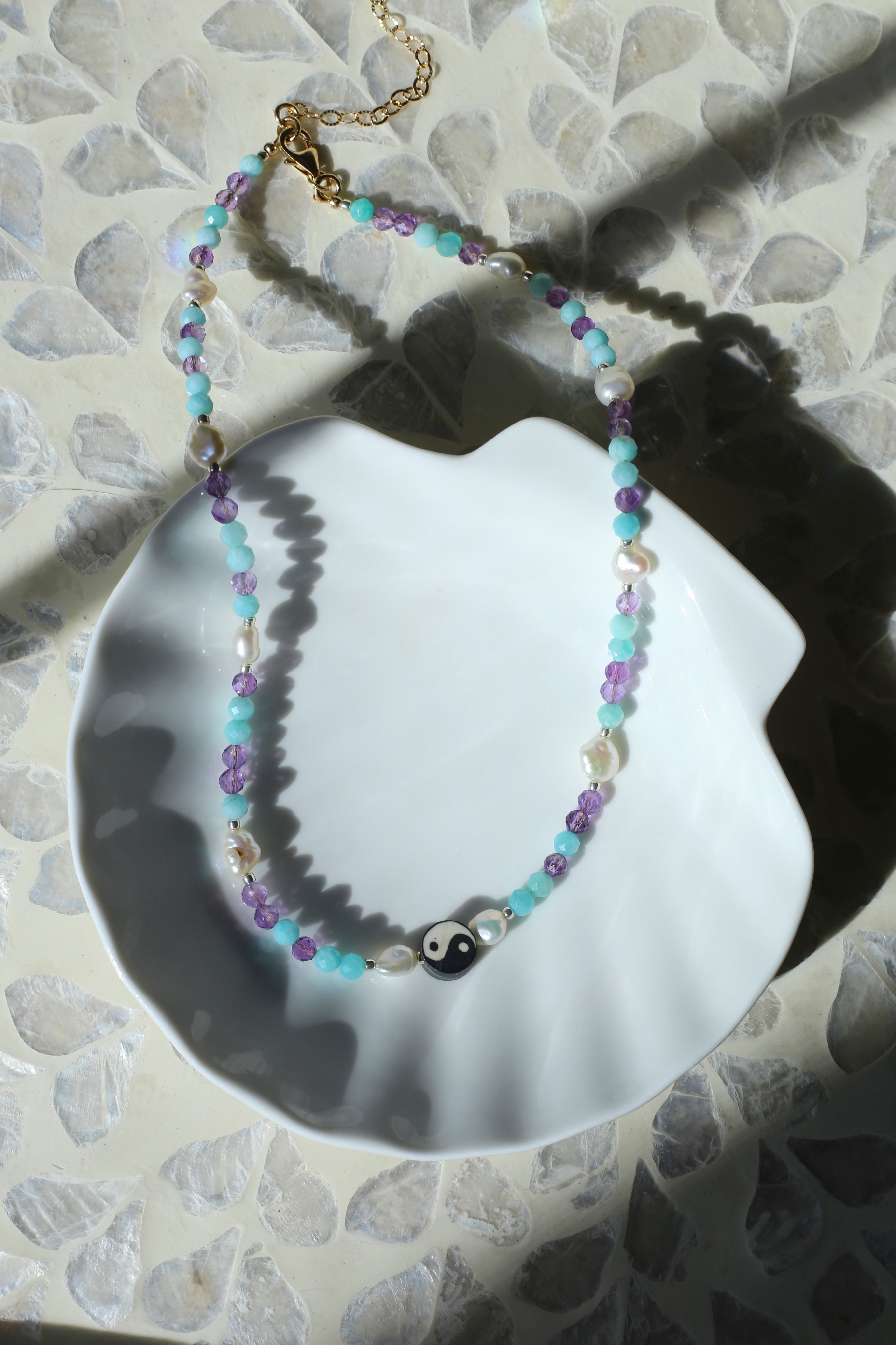 Yin Yang Gemstone AAA Freshwater Pearl Choker