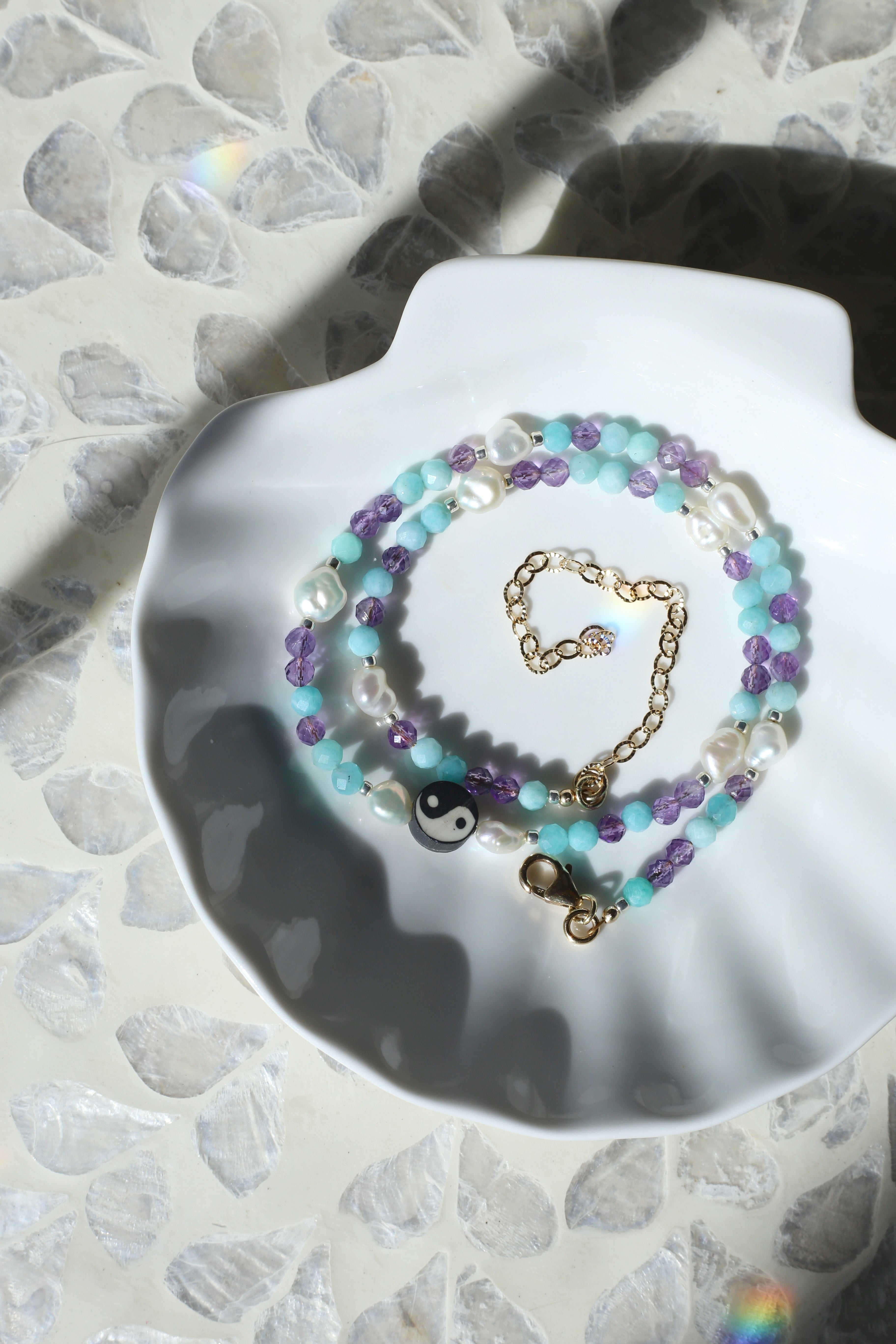 Yin Yang Gemstone AAA Freshwater Pearl Choker Coiled